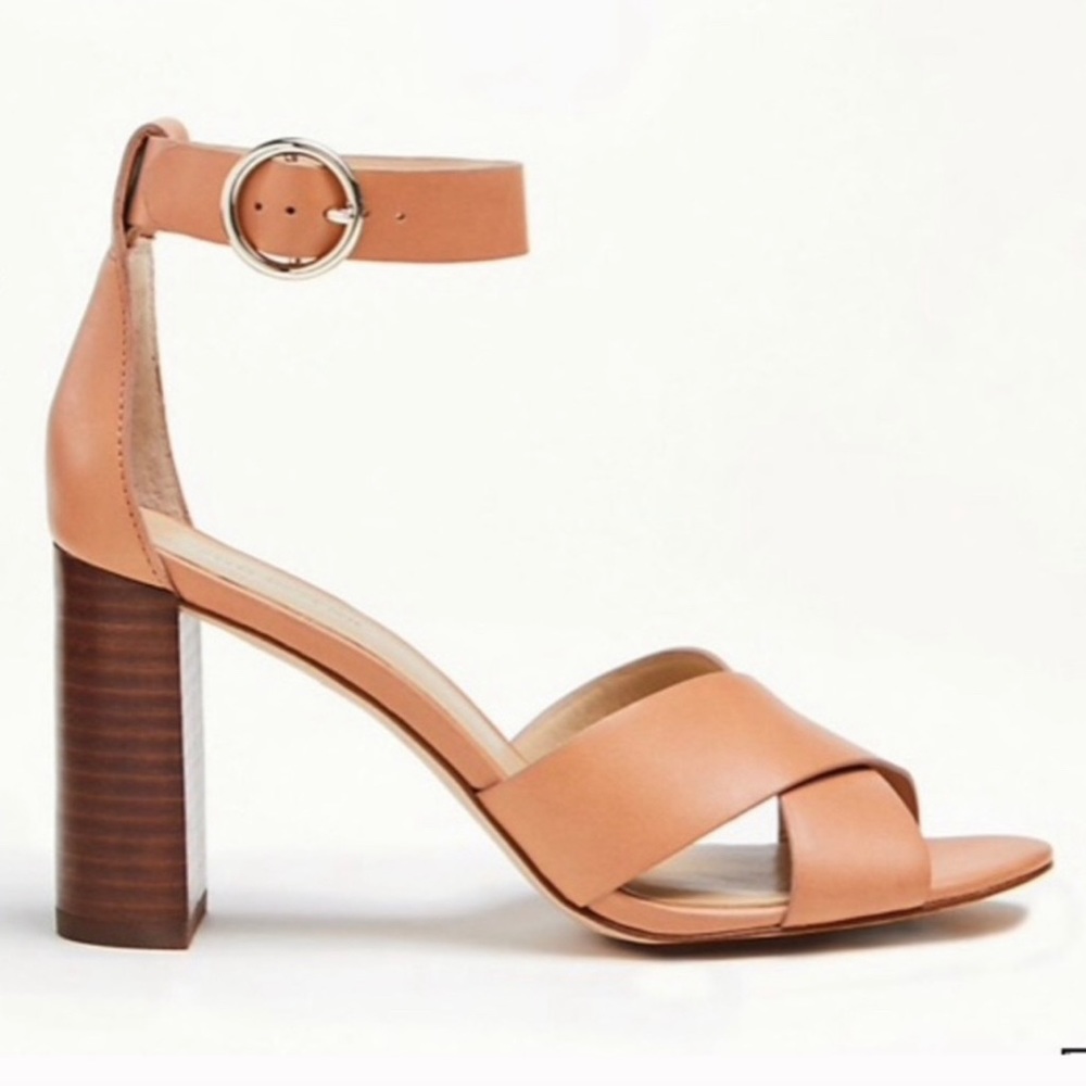 LIKE NEW! Ann Taylor Liya Leather Block Heels